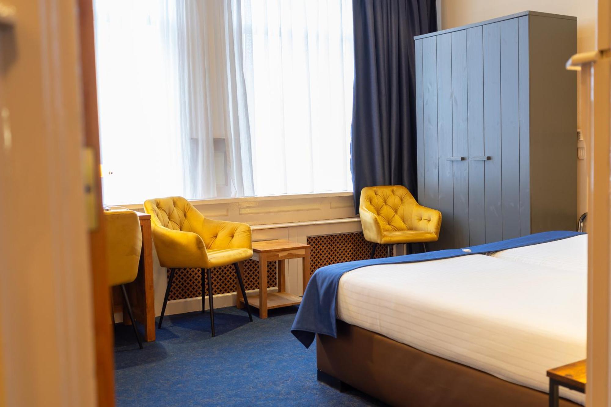Hotel De Gulden Leeuw فوركوم المظهر الخارجي الصورة