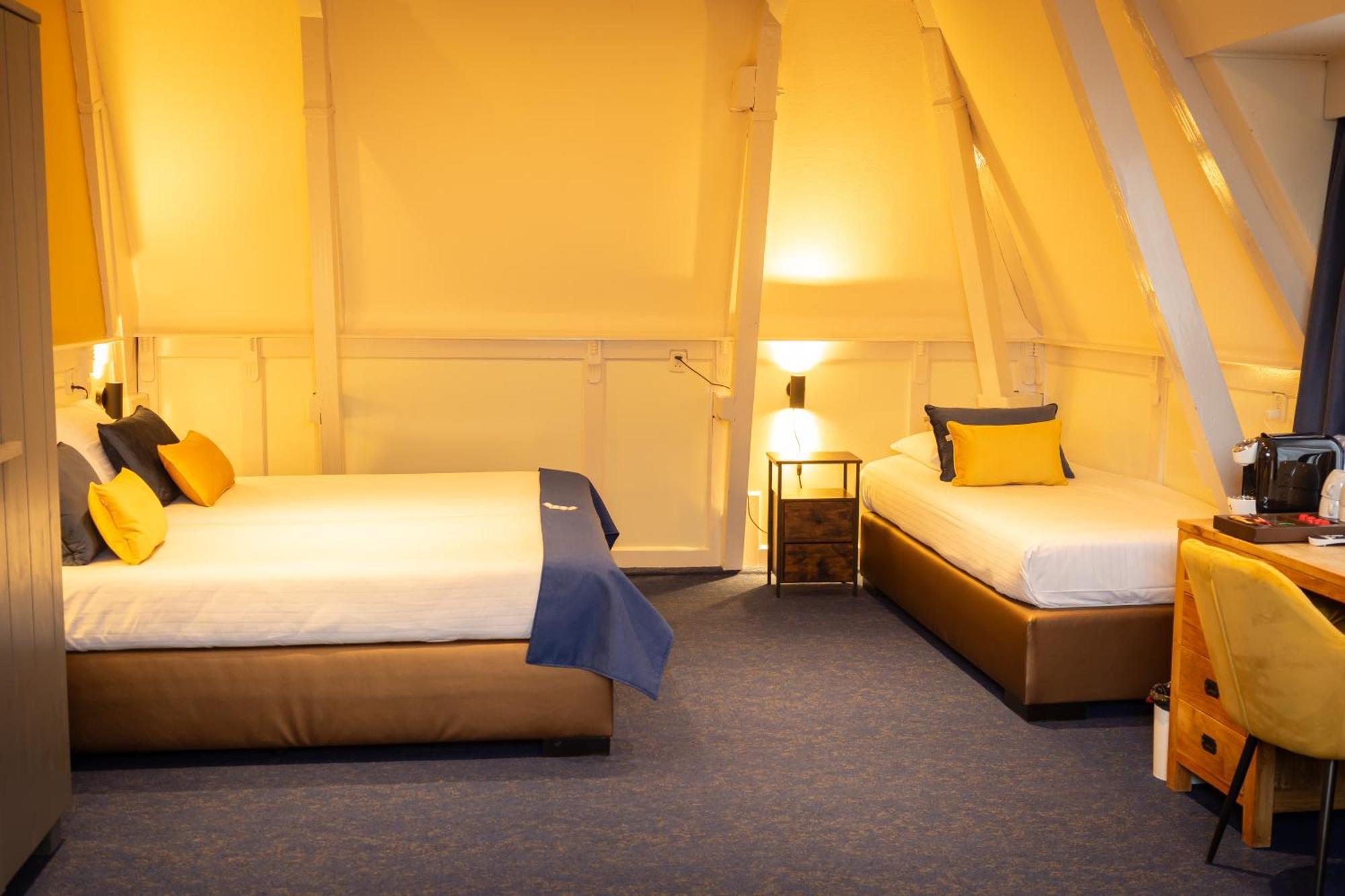 Hotel De Gulden Leeuw فوركوم المظهر الخارجي الصورة