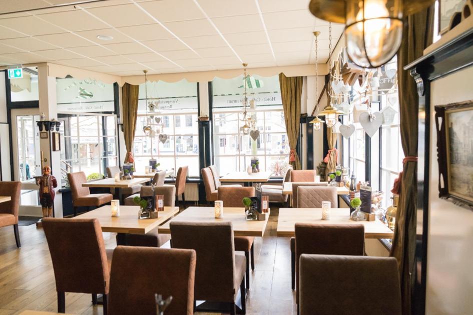 Hotel De Gulden Leeuw فوركوم المظهر الخارجي الصورة